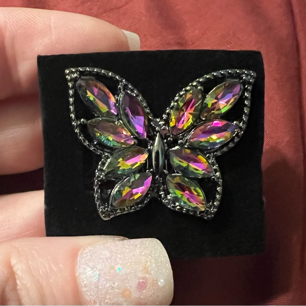 Paparazzi Butterfly Oil Spill Ring 😍😍😍